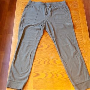 Gap Knit Olive Green Pants